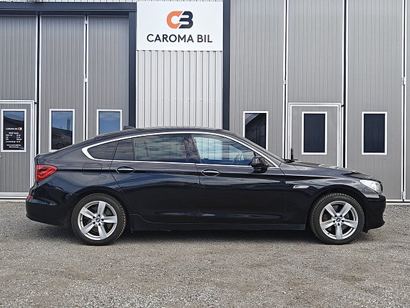 BMW 530xd 3 of 5