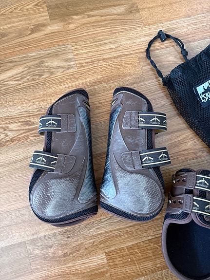 Product image 22 of 46