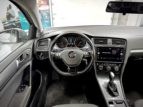 Volkswagen Golf-Serie 10 of 13