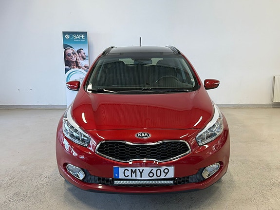 Kia Ceed 3 of 5