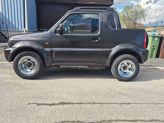 Suzuki Jimny 5 of 6