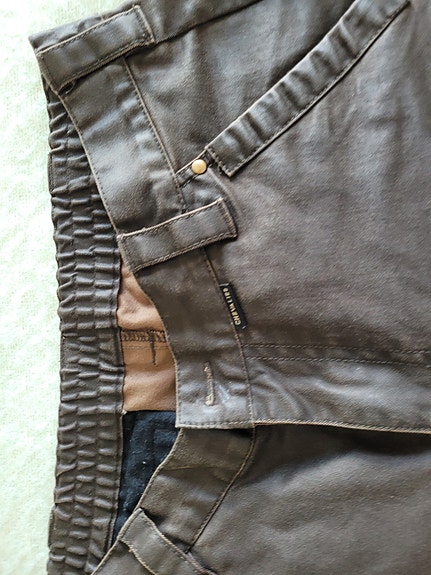 Product image 11 of 11
