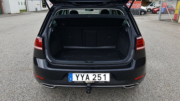 Volkswagen Golf-Serie 10 of 25