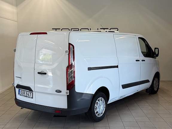 Ford Transit Custom 3 of 5