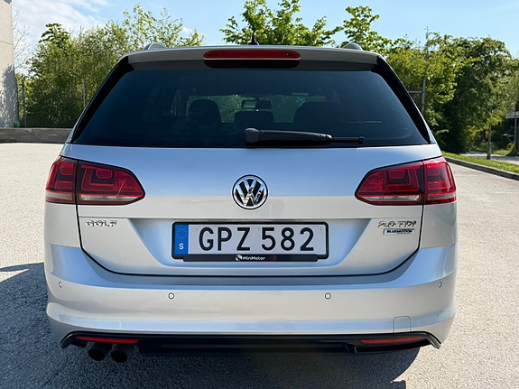 Volkswagen Golf VII 6 of 13