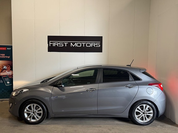 Hyundai i30 3 of 5