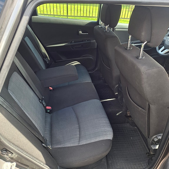 Kia Ceed 5 of 6