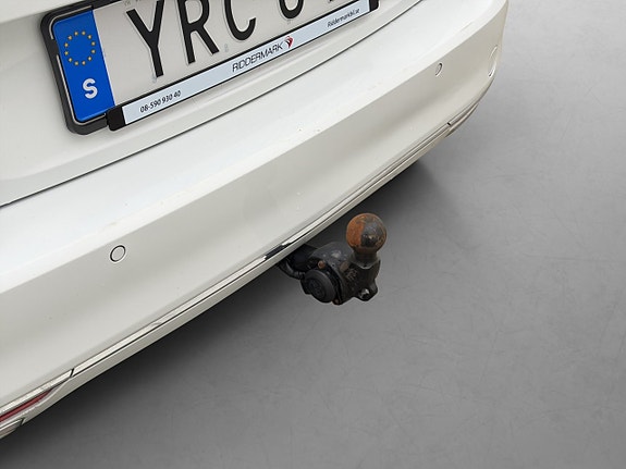 Volkswagen Passat 8 of 30