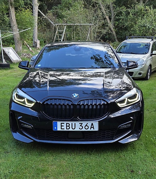 BMW 120d 3 of 5