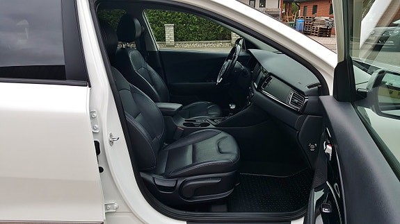 Kia Niro 4 of 5