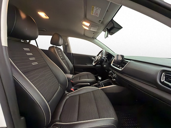 Kia Stonic 23 of 29