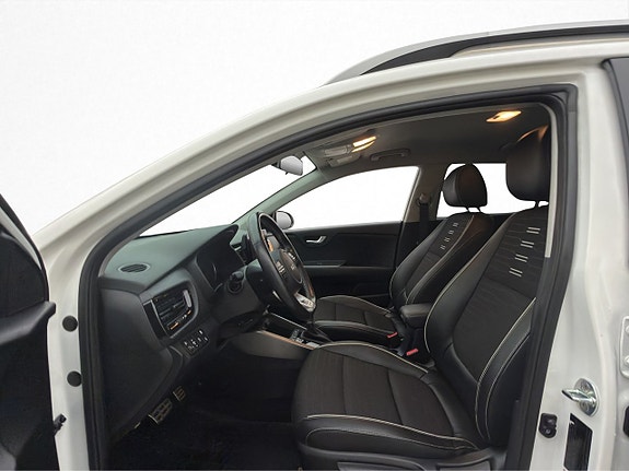 Kia Stonic 11 of 29
