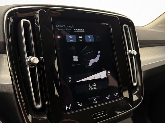 Volvo XC40 20 of 30