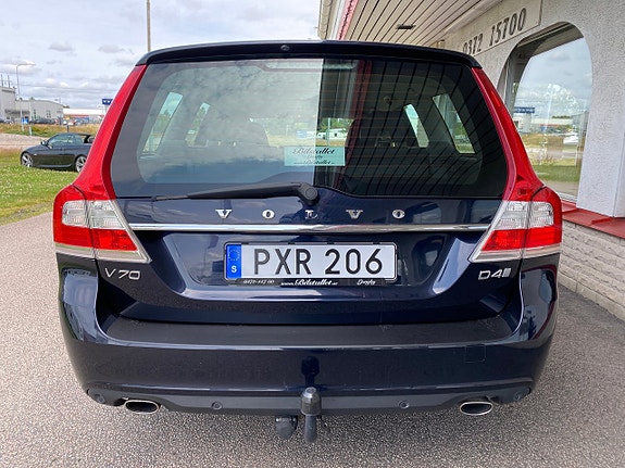 Volvo V70 9 of 14