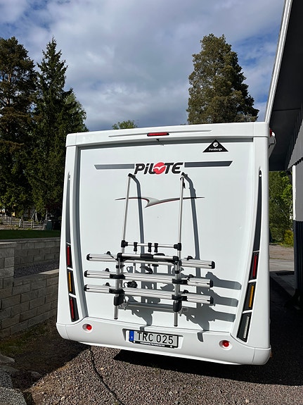 Pilote Sensation - P746GJ - Automat - ALDE - Långbäddar - 4400 kg - Mycket välvårdad 12 of 12