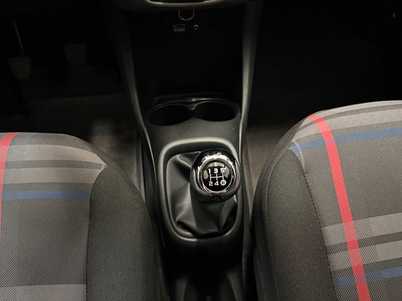 Peugeot 108 25 of 29