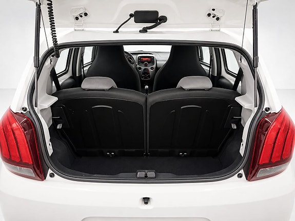 Peugeot 108 4 of 5