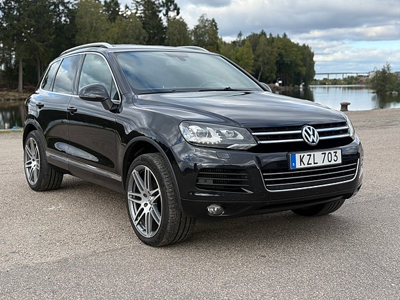 Volkswagen Touareg 12 of 12