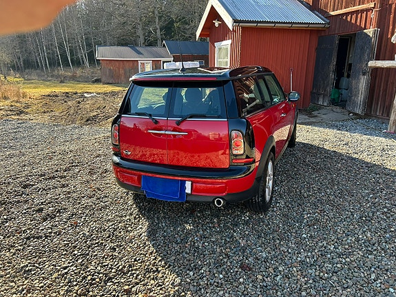 MINI Cooper 4 of 5