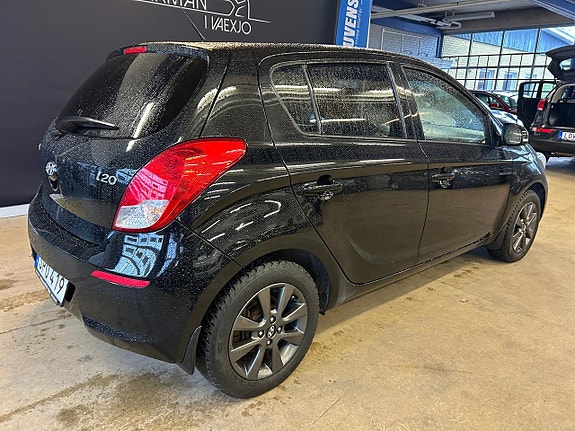 Hyundai i20 3 of 5