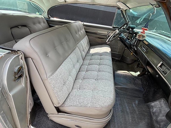 Cadillac Series 62 12 of 27