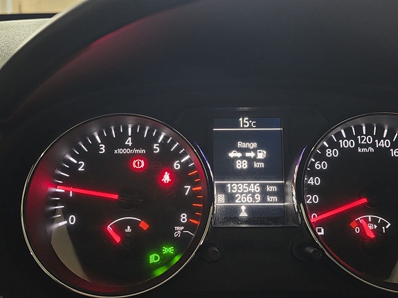Nissan Qashqai 2 of 5
