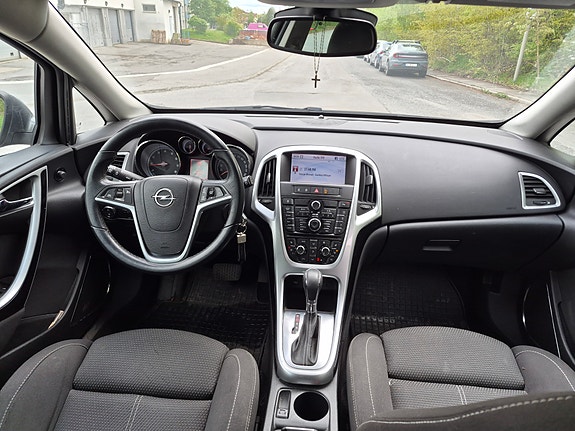 Opel Astra 5 of 5