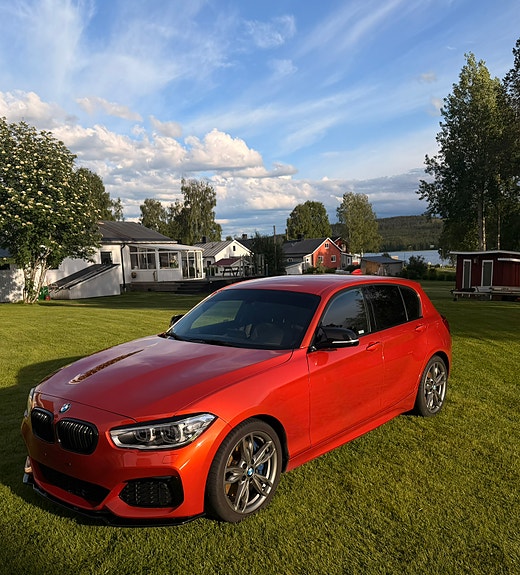 BMW M140i 3 of 8
