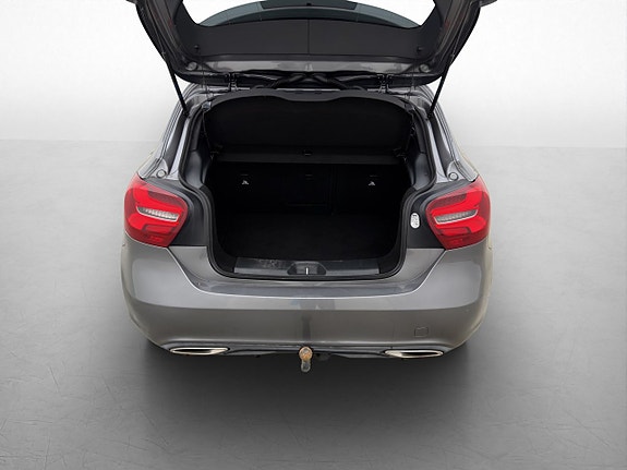 Mercedes-Benz A180 16 of 29