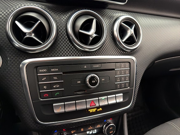 Mercedes-Benz A180 27 of 29