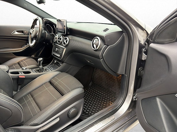 Mercedes-Benz A180 15 of 29