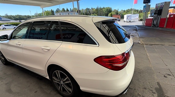 Mercedes-Benz C220 7 of 25