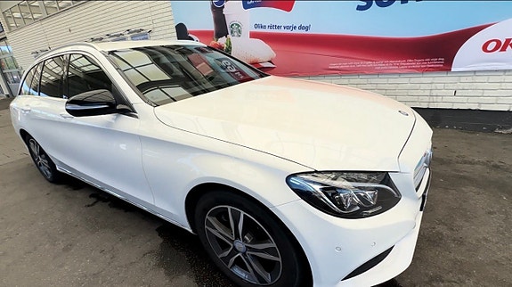 Mercedes-Benz C220 3 of 25