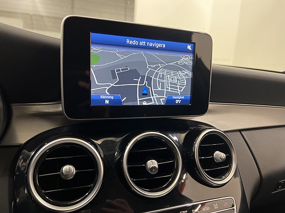 Mercedes-Benz C220 20 of 25