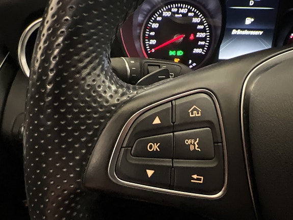Mercedes-Benz C220 19 of 25
