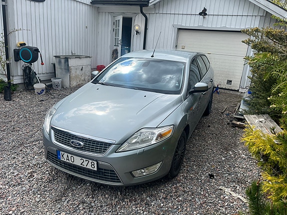 Ford Mondeo 3 of 5