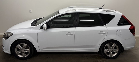 Kia Ceed 5 of 11