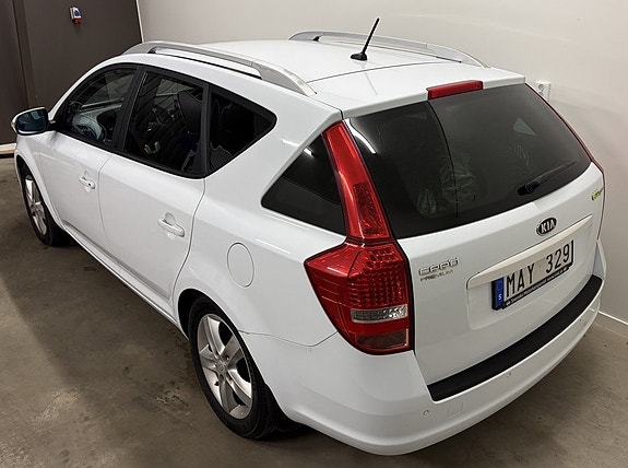 Kia Ceed 6 of 11