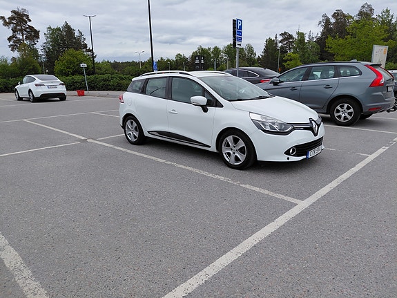 Renault Clio 2 of 5