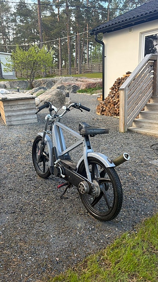 Piaggio 3 of 4