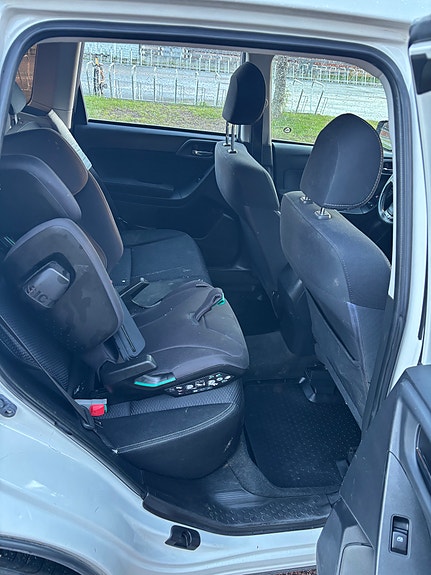 Subaru Forester 8 of 11
