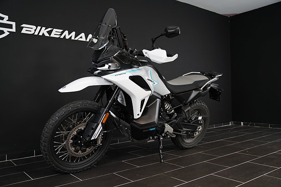 CFMOTO 1000 MT-X NYHET 7 of 12
