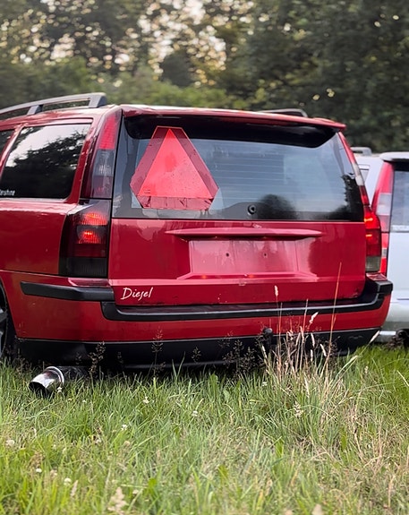 Volvo V70 7 of 8