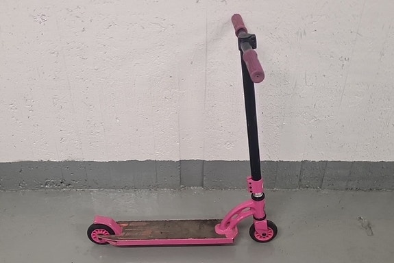 Product image 13 of 23