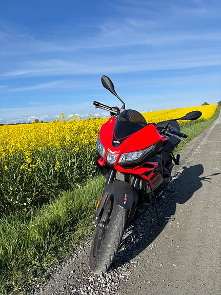 Aprilia TOUNO 125 2 of 4