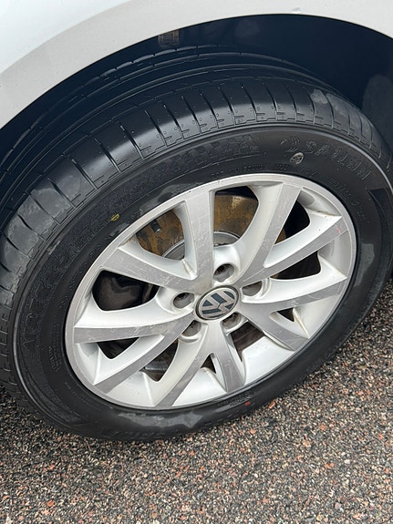 Volkswagen Caddy 8 of 9
