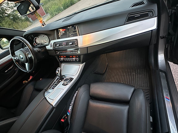 BMW 530d 10 of 16