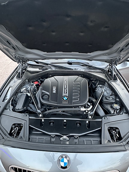 BMW 530d 14 of 16