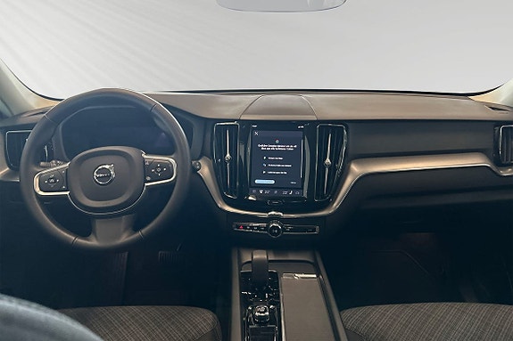 Volvo XC60 9 of 30