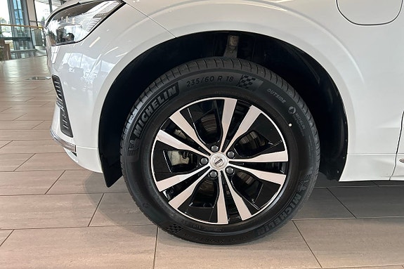 Volvo XC60 21 of 30